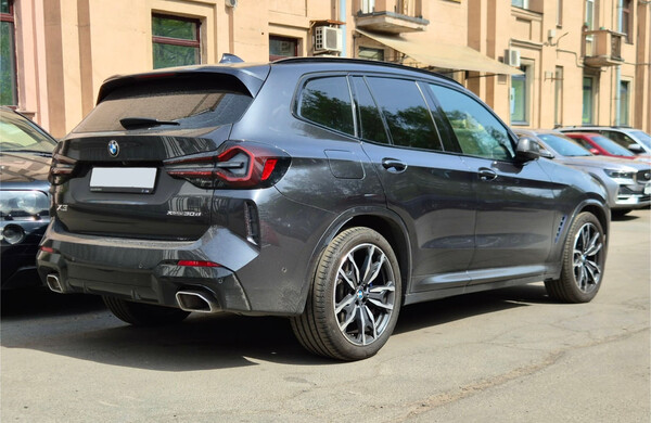 BMW X3 G01 30d xDrive на Московском проспекте после обслуживания