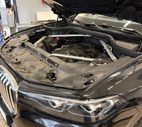 BMW X7 G07 30d xDrive — плановое ТО и обслуживание BMW