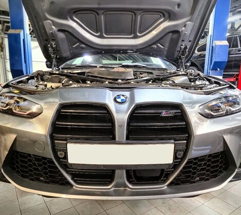 BMW M4 G82 - плановое обслуживание