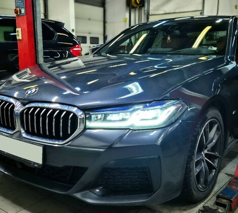 BMW 530D G30 - плановое ТО и обновление ключевых расходников