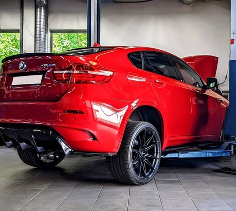 BMW X6 E71 M - когда мощность требует внимания к деталям
