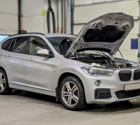 BMW X1 F48 - замена аккумулятора