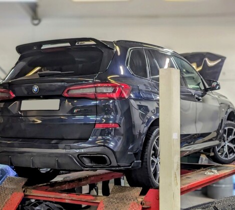 BMW X5 G05 30d - комплексная работа по обслуживанию и ремонт