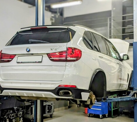 BMW X5 F15 d - диагностика, плановое ТО BMW (OilService), ремонт и обслуживание ходовой части