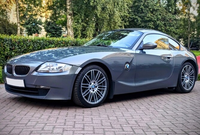 BMW Z4 E86 - возрождение спортивного характера