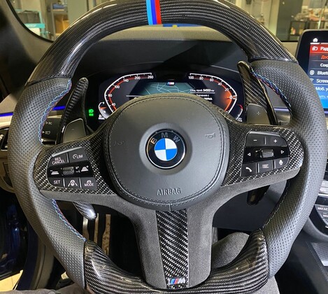 BMW 5 серии кузов G31 - перетяжка рулевого колеса