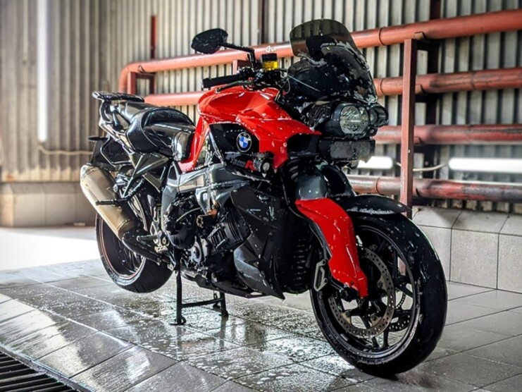 BMW K1300R - полное техническое обслуживание мотоцикла