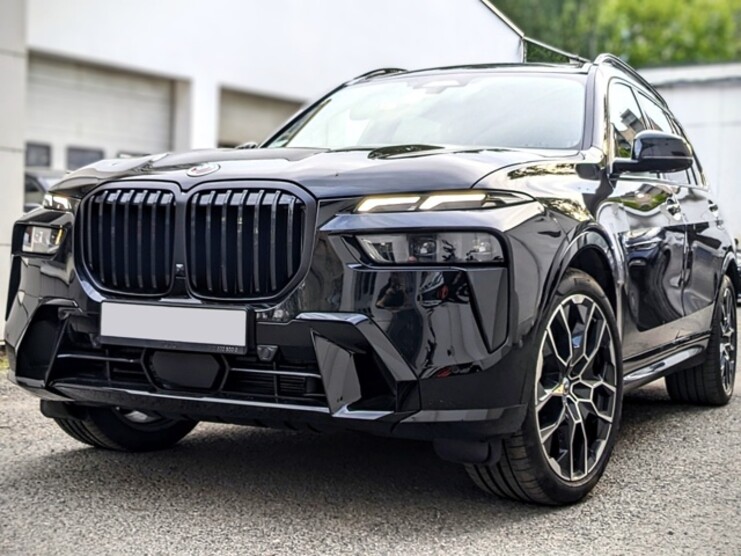 BMW X7 xDrive40i - комплексный осмотр и плановое ТО