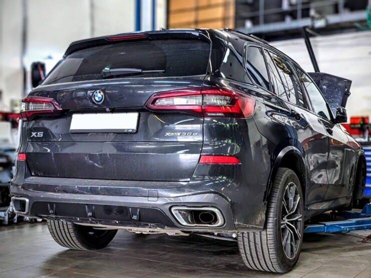 BMW X5 G05 30d - комплексное восстановление ходовой и двигателя