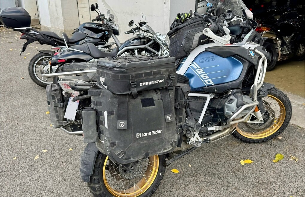 BMW R1200GS - шиномонтаж колёс