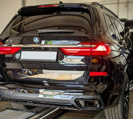 BMW X7 xDrive30d - работы по обслуживанию ходовой части и трансмиссии